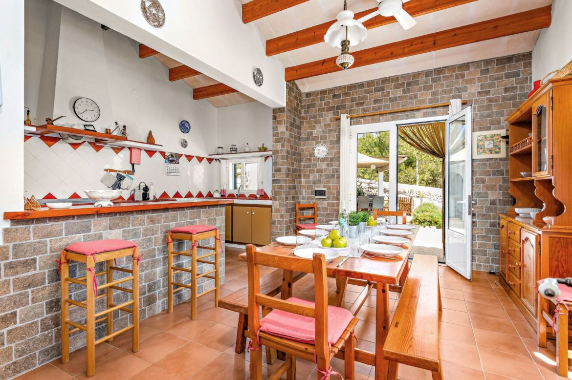 Kitchen and breakfast area at Finca Llucasaldent Menor